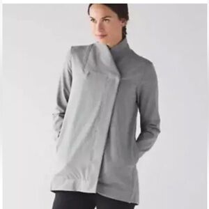 Lululemon Belle Wrap Jacket Heathered Medium Grey Sz 4 Thumbholes